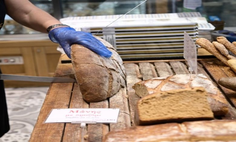 https://newsontime.gr/«Παράθυρο» νέας αύξησης στην τιμή του ψωμιού ανοίγει ενδεχόμενη ευρω – απαγόρευση της εισαγωγής ρωσικών σιτηρών